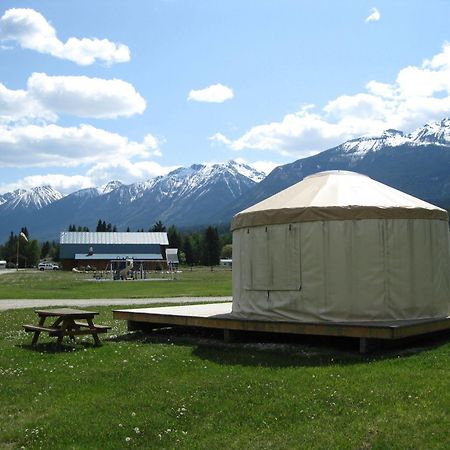 Ferienwohnung Golden Eco Adventure Ranch Exterior foto